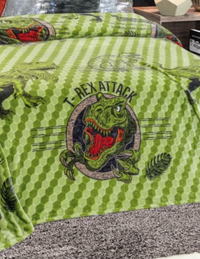 Cobertor Regina Ultrasoft T-Rex Attack estampado dinosaurio