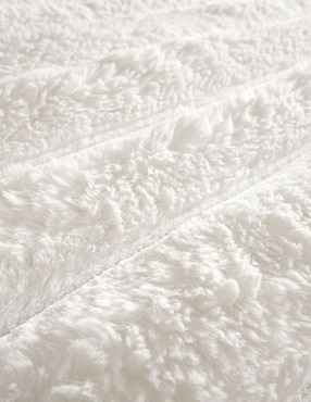 Cobertor Intima Hogar Lux Bunnysoft estampado texturizado