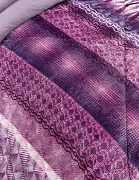 Edredón Regina Invernal morado amatista