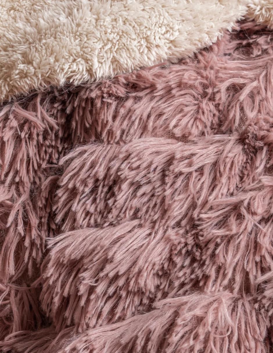 Cobertor Faux Fur Cozy Malva estampado texturizado 2