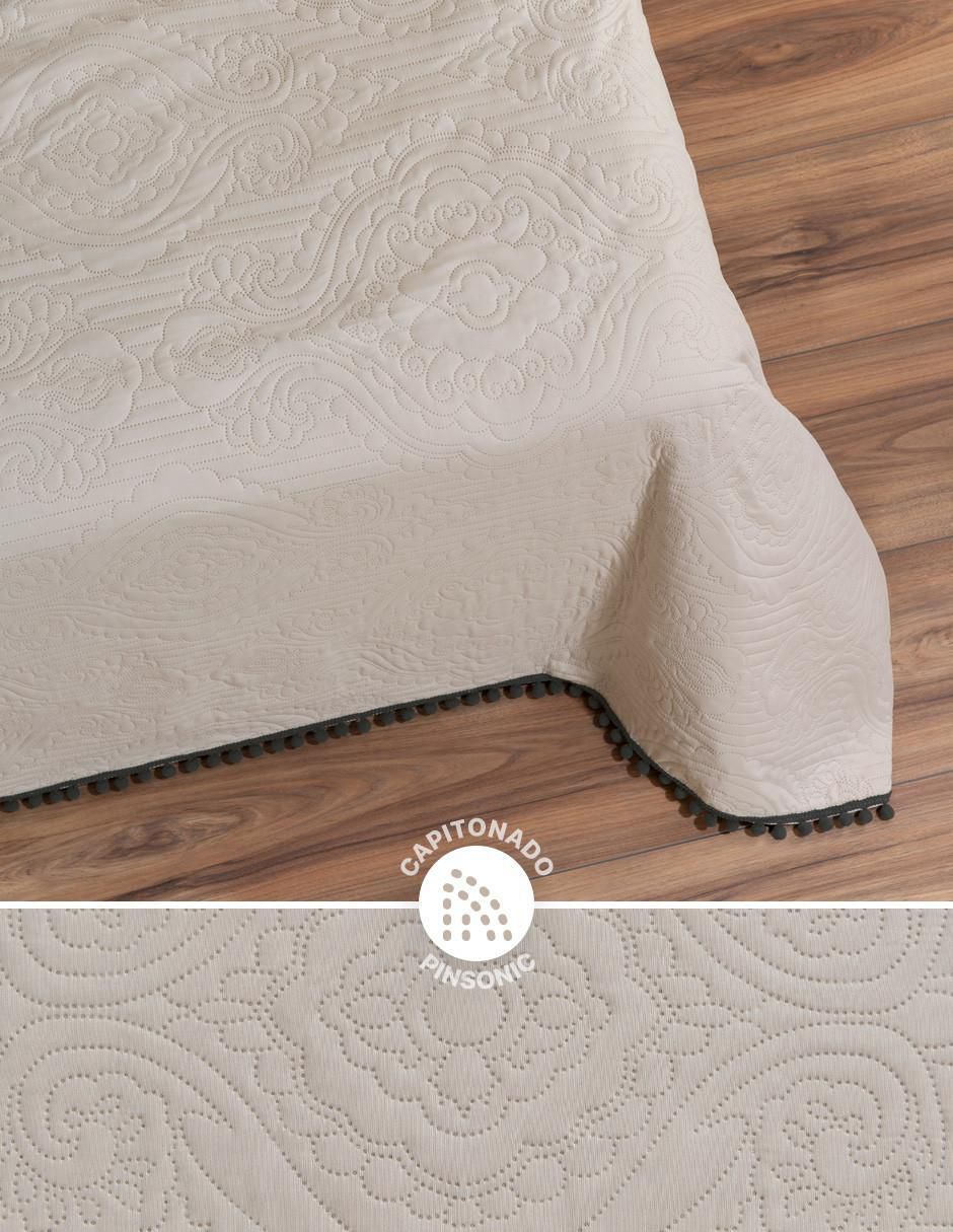 Set edredón real textil pompones sin temática