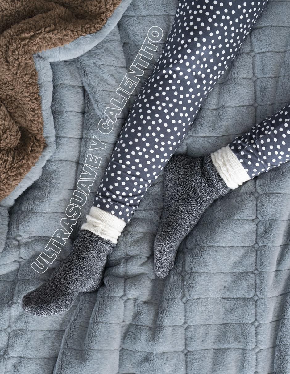 Set edredón real textil afelpado doble vista más fundas sin temática