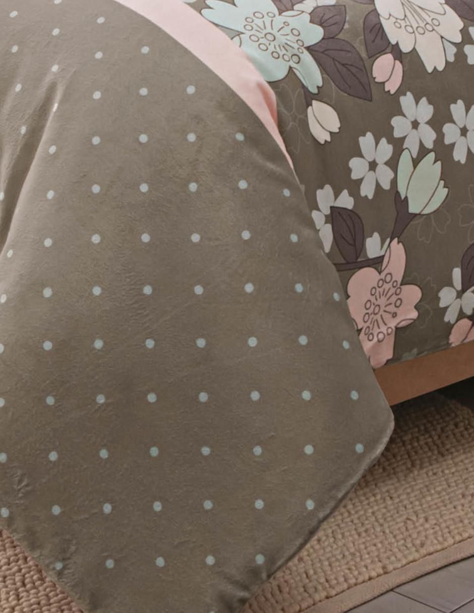 Cobertor Flowers & Dots estampado floral