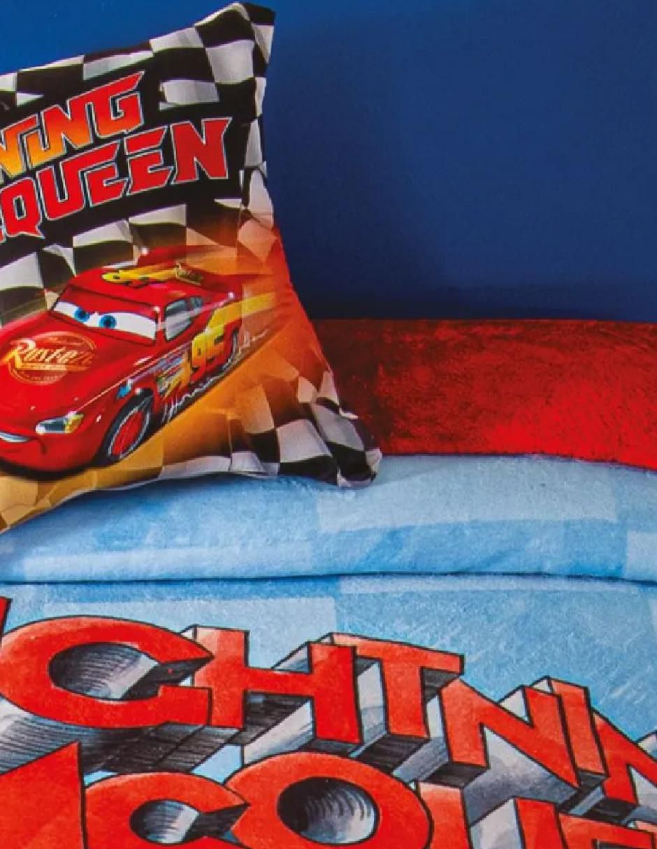 Cobertor Rayo Mcqueen Winter cozy cars 3